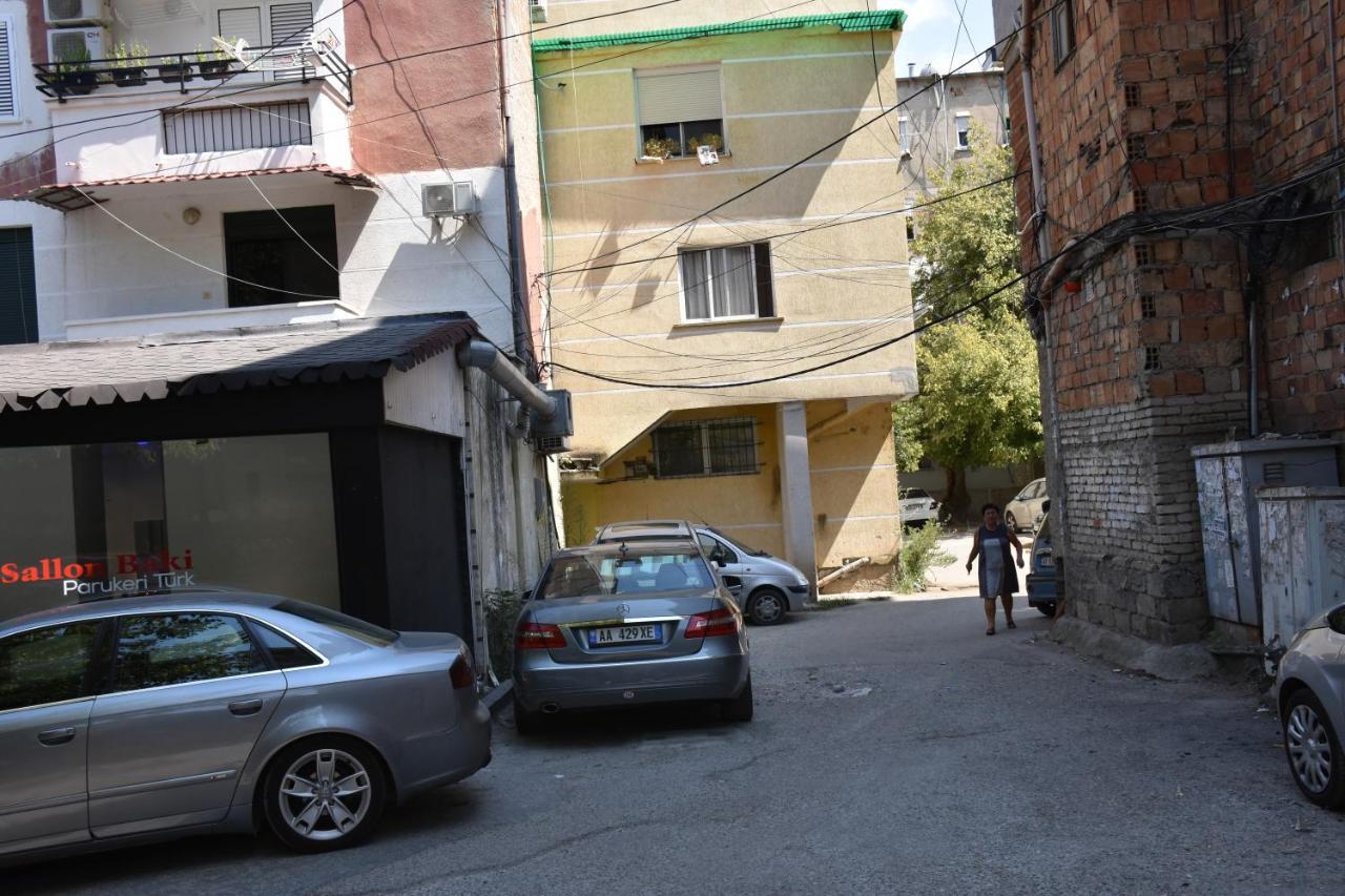 Absolute Blloku Apartment Tirana Exterior foto